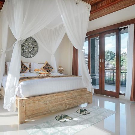 ウブド シタラ スイート Bed & Breakfast エクステリア 写真