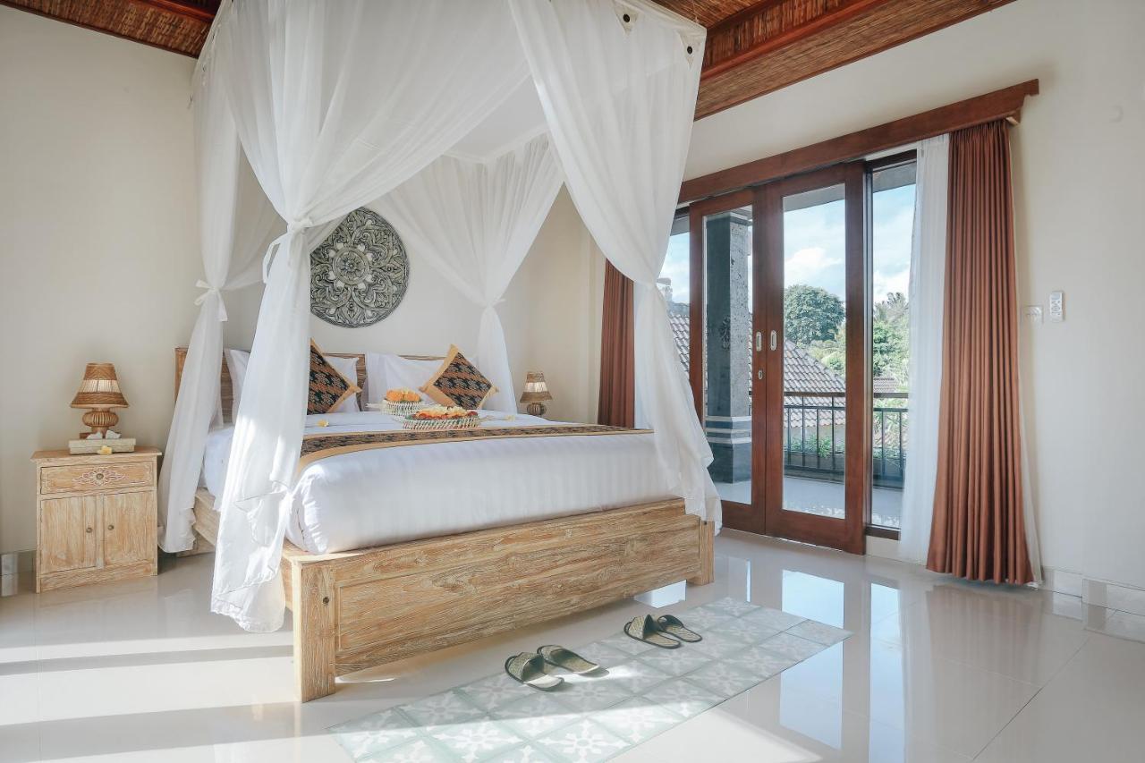 ウブド シタラ スイート Bed & Breakfast エクステリア 写真